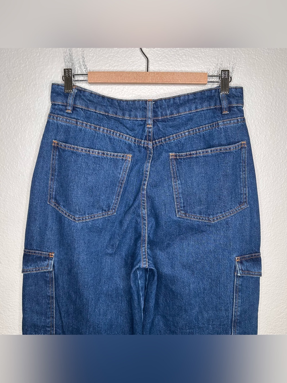 Sezane Flint Straight-Leg Trousers - Picture 12 of 16